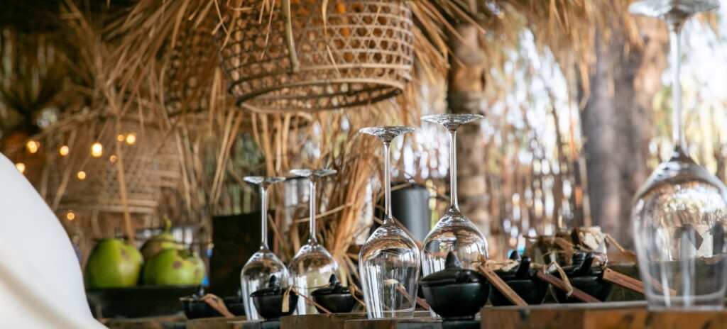 gili island lombok indonesia restaurant